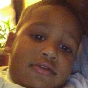 Meet your Posher, Kendra